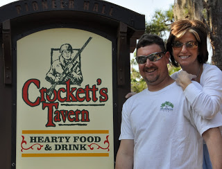 Crockett’s Tavern
