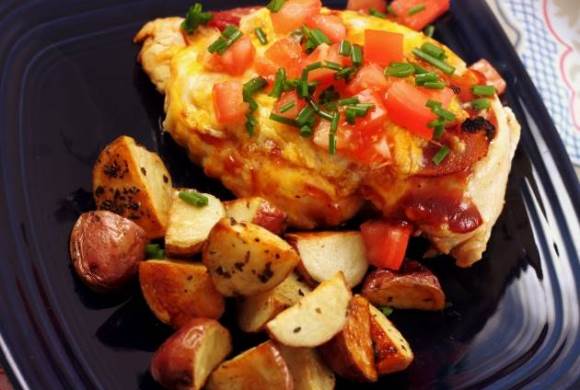 Chicken Dinner – BBQ, Bacon, Cheese, Tomatoes – Dinner’s ready!